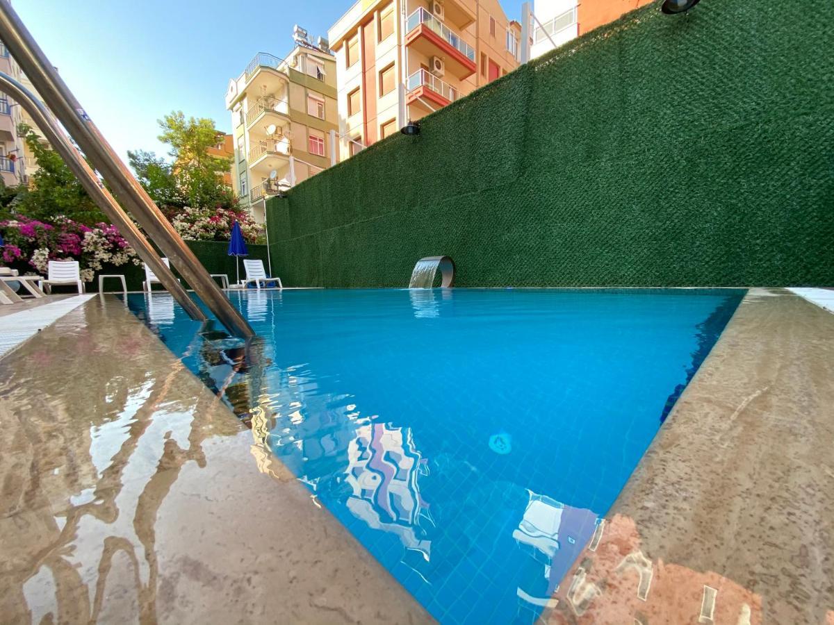 London Otel อันตัลยา ภายนอก รูปภาพ